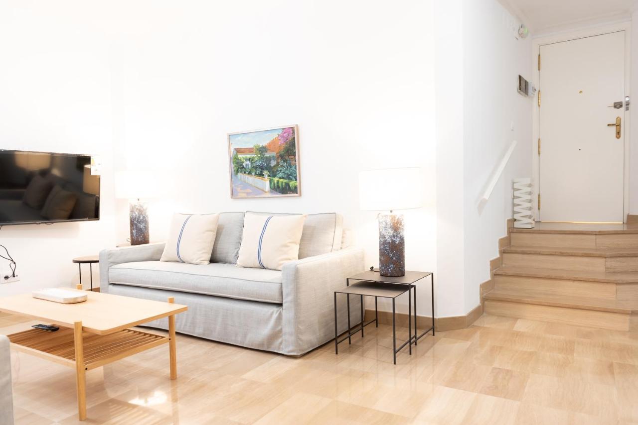 セビリアTourist House Casa Pilatosアパートメント エクステリア 写真