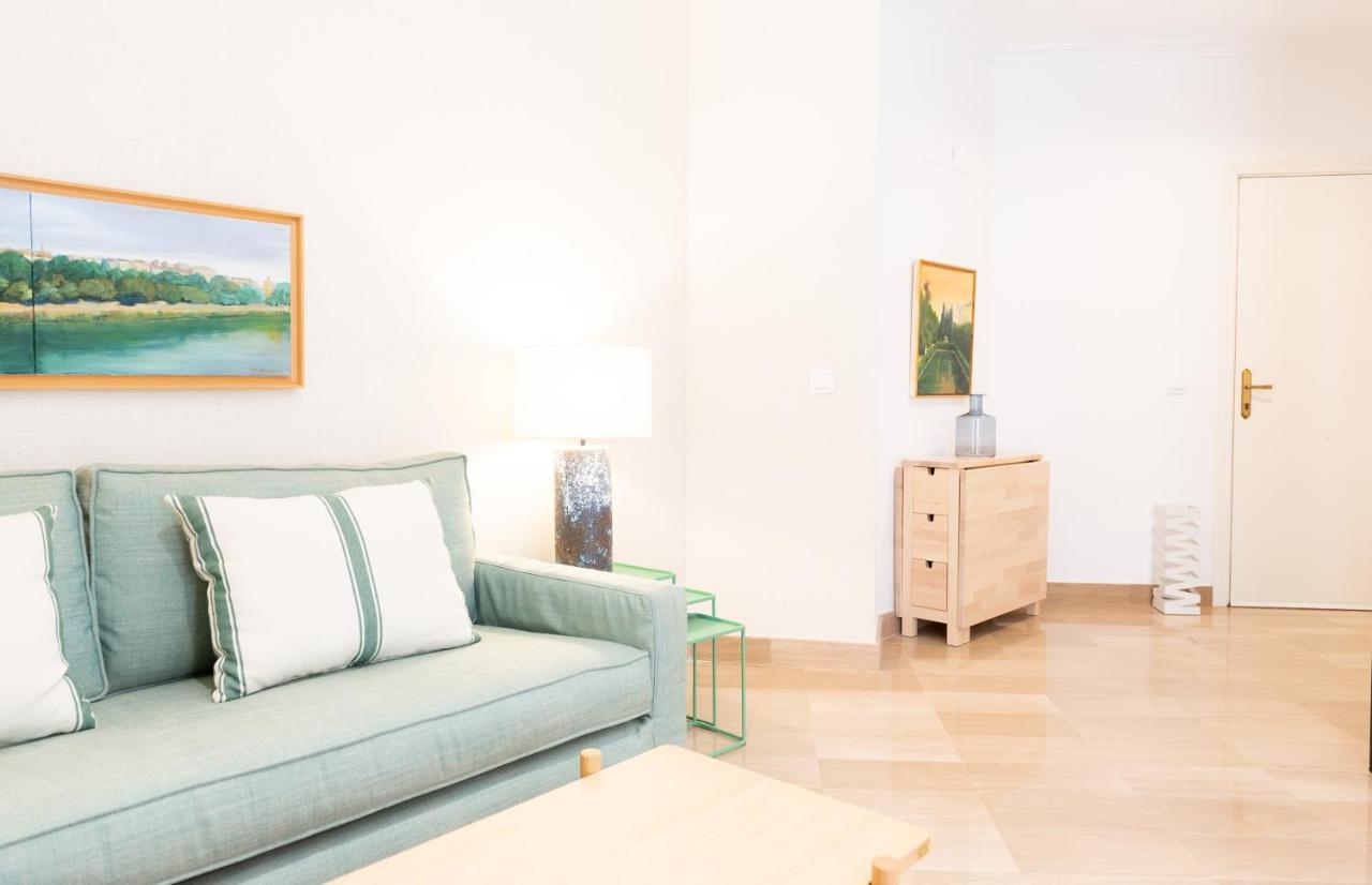 セビリアTourist House Casa Pilatosアパートメント エクステリア 写真