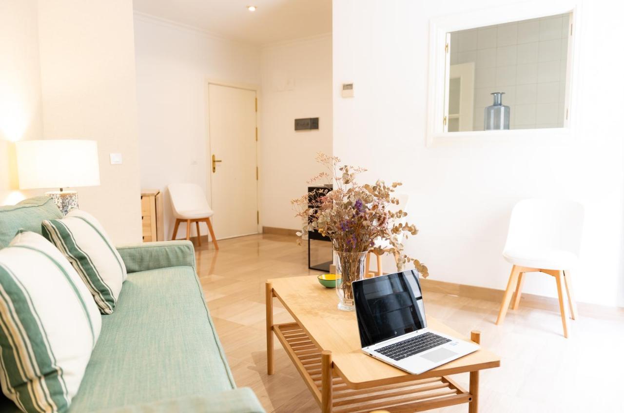 セビリアTourist House Casa Pilatosアパートメント エクステリア 写真